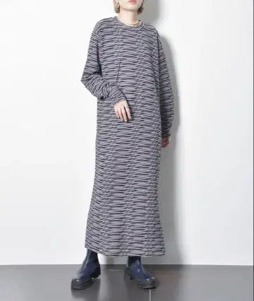 CITYSHOP 시티샵 WAVE BORDER DRESS 원피스