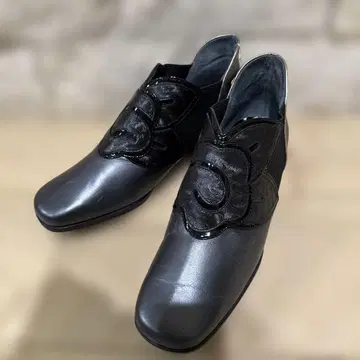 [택 포함 새상품] TS2851 세련된 디자인 여성용 컴포트 슈즈