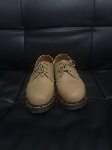 닥터마틴 베이지 3홀