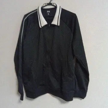 UNIQLO 블랙 자켓 XL