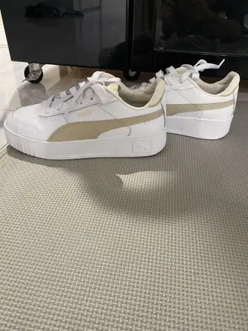 PUMA 플랫폼 스니커즈 38