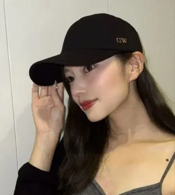 Daniel Wellington 스터드 로고 야구 모자
