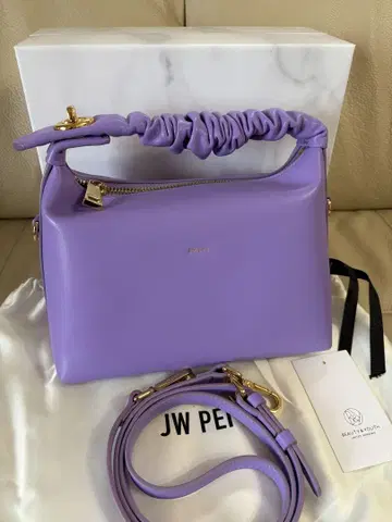 JW PEI 퍼플 숄더백