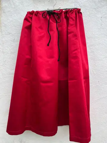 HACHE/아쉬 허리 개더 롱 스커트 RED