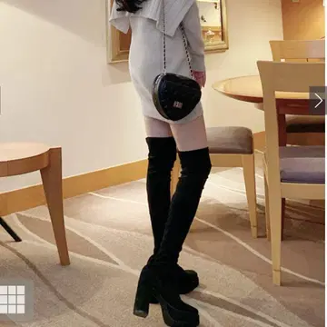 플랫폼 스웨이드 니하이 부츠