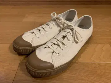 무인양품 MUJI 베이지 캔버스 로우컷 스니커즈