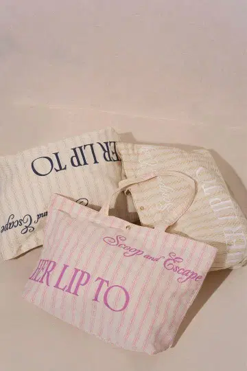 herlipto Scoop and Escape Large Tote
