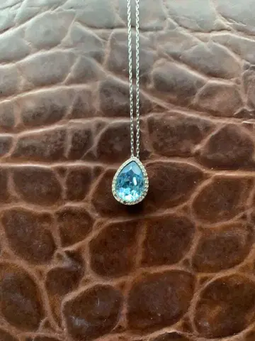 스와로브스키 SWAROVSKI 목걸이