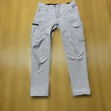 라이트 그레이 카고 팬츠 다기능 포켓 부착