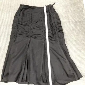 바디 드레싱 스커트