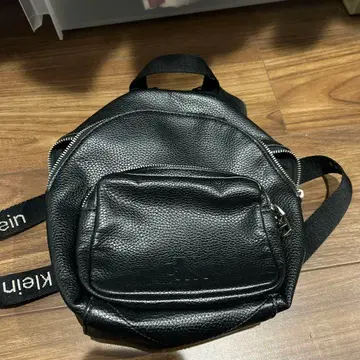 Calvin Klein 블랙 럭색/백팩