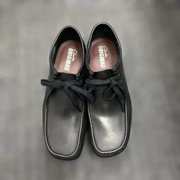 Clarks 오리지널 왈라비 가죽 26.5 박스 포함