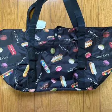 새상품이지만 FAUCHON 디저트 패턴 에코백 블랙