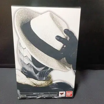 미개봉 S.H.Figuarts 진골조제법 가면라이더 스컬
