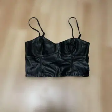 ZARA 블랙 가죽 뷔스티에