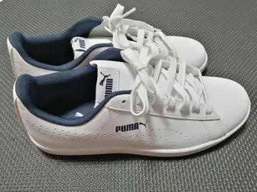PUMA 스니커즈 화이트/네이비 26.5cm 새상품급