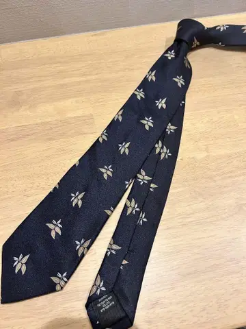 TIE YOUR TIE ORIHICA 네이비 실크 꽃무늬 넥타이
