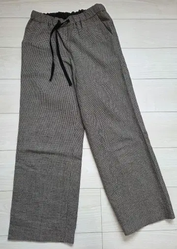 르 그라지크 하운드투스 체크 패턴 팬츠
