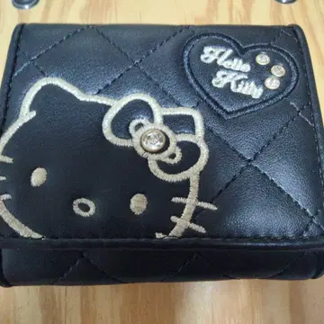 [ 미사용 새상품 ] 헬로키티 3단 폴더형 지갑 블랙