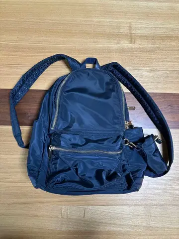 네이비 백팩