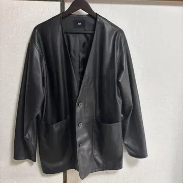 HARE 블랙 가죽 코트