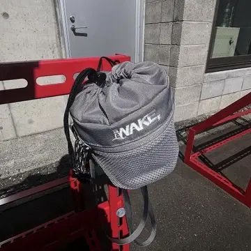 새상품 WAKE SAPPORO CHALK BAG 그레이