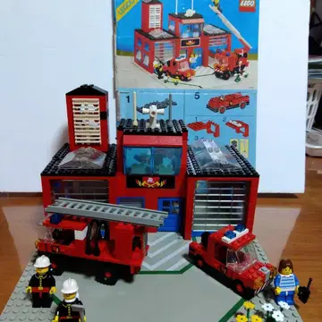 올드 레고 블록 소방서