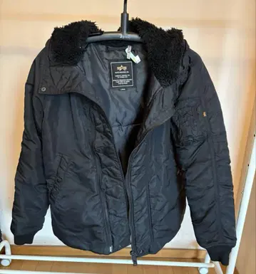 ALPHA INDUSTRIES 밀리터리 자켓 L 사이즈