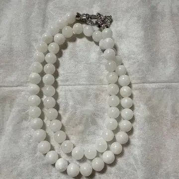 화전옥 화이트 목걸이