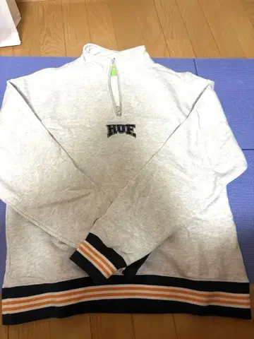 HUF 하프 지퍼 맨투맨 S 그레이