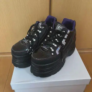 [ YOSUKE/요스케 ] 통굽 레이스업 스니커즈 24cm