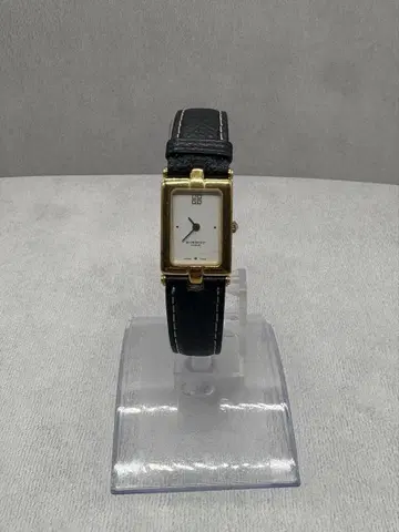 [지방시] 손목시계 골드톤 블랙 가죽