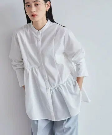 타베 미카코 착용 [ 택 포함 새상품 ] Vis 비대칭 플레어 셔츠