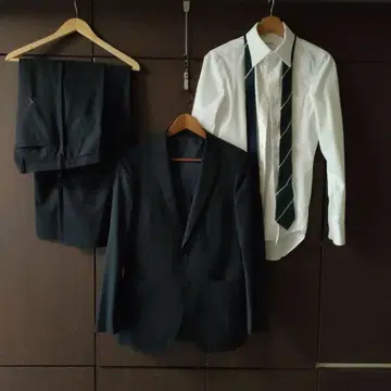 새상품급 수트 컴퍼니 수트 2팬츠 와이셔츠 넥타이 세트