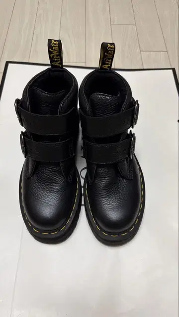 Dr.Martens DEVON HEART 닥터마틴 데본하트