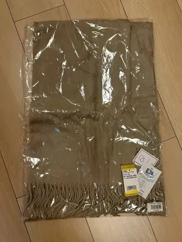 베이지 프린지 머플러 미사용