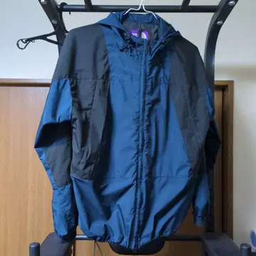 THE NORTH FACE 네이비 마운틴 파카