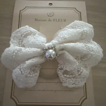 Maison de FLEUR 화이트 리본 머리끈