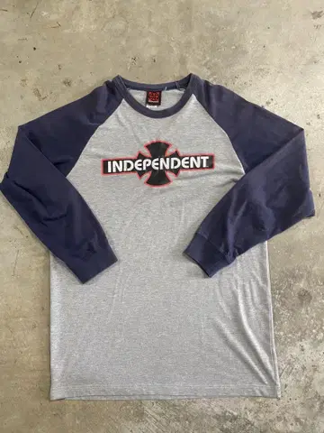 Independent 인디펜던트 선페이드 래글런 롱T