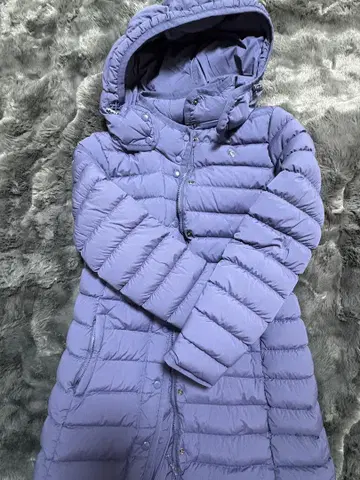 라코스테 연보라 후드 부착 롱 다운 자켓