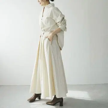 마주르 marjour 셔츠&스커트 셋업 새상품급