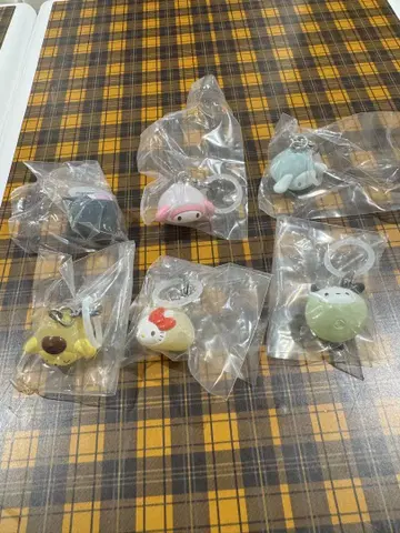 산리오 캐릭터즈 ~나리키리만~ 메지루시 액세서리 전 6종