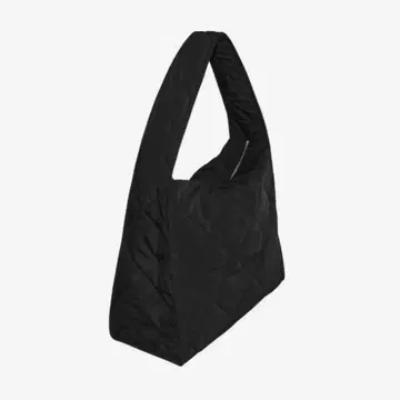 COS 오버 사이즈 퀼트 백 OVERSIZED QUILTED BAG