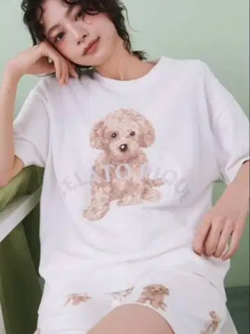 [ 미사용 ] GELATOPIQUE 토이 푸들 풀오버
