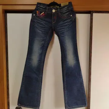 레드페퍼 부츠컷 데님