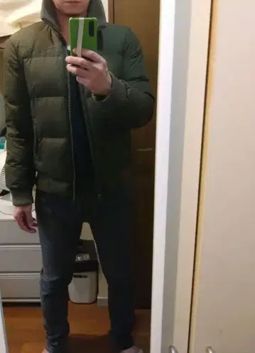 정가 12만 Marc Jacobs 남성용 다운 사이즈 S~M 상당