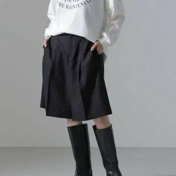 나노 유니버스 센터 프레스 턱 숏팬츠 673-4228300