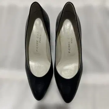 블랙 블랙 펌프스