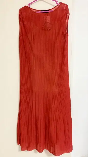 레드 슬리브리스 롱 원피스 115cm