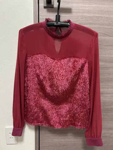 GUILD PRIME 퍼 후드 긴팔 블라우스 38